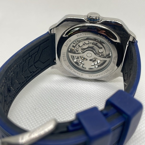 Men’s Silver Skeleton Mechanical Watch - Picture 8 of 9